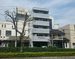 新規スタッフ大募集！お気軽にお問合せ下さい！