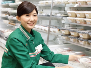 スタッフ大募集