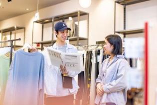 販売スタッフ