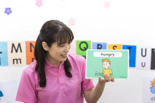 こども英会話講師