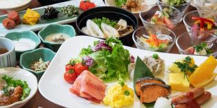 ホテルの朝食バイキング準備スタッフ