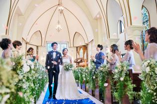 フロントスタッフ