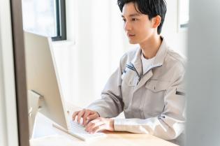 機械の設計や配線図作成