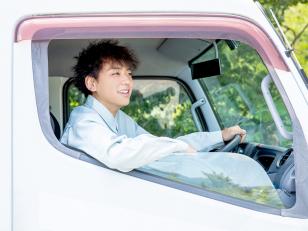 ４ｔ車ドライバー／工場間の地場配送