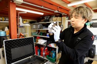 チームで工事を行いますので、サポートし合える作業体制があります