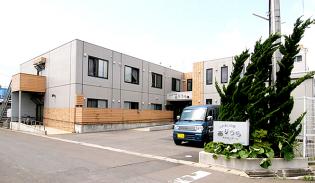 介護スタッフ／有料老人ホーム