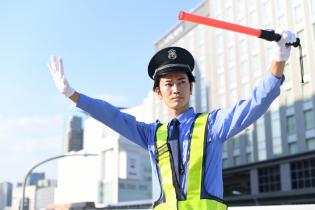 交通誘導・駐車場警備員