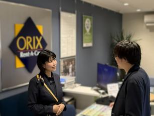 レンタカー営業スタッフ