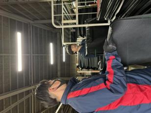 先輩社員が優しく仕事を教えてくれます。 だから未経験でも大丈夫です！