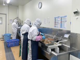 鮮魚の加工品製造（工場内軽作業）