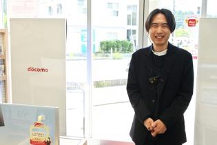 ドコモショップスタッフ／受付・接客
