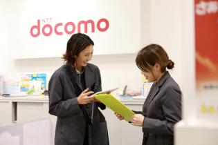 社員の平均年齢は37.5歳(2024年度実績)