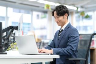 自動車リユースパーツの法人向け営業