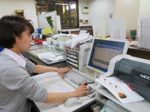 コーヒー業者の営業事務