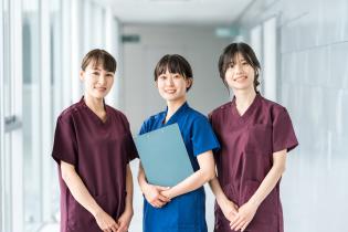 クリニック内での准看護師
