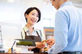携帯店の受付