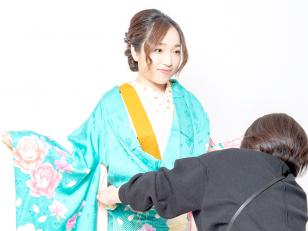 振袖・着物の出張販売スタッフ