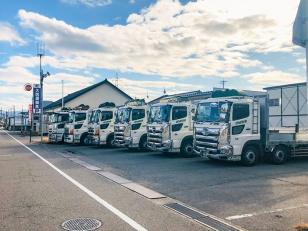 10t大型トラックドライバー