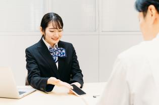 携帯・回線の販売スタッフ