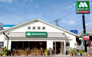 国道8号線沿いにあるモスバーガーです！