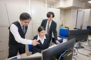 営業サポート業務（営業事務職）