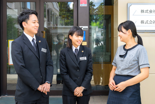 葬儀運営スタッフ