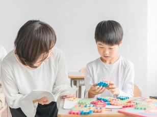 児童クラブ子育て支援スタッフ