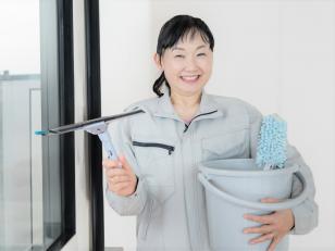 柳津町の発電所での朝清掃