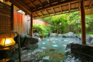人気の温泉リゾートでのお仕事です★