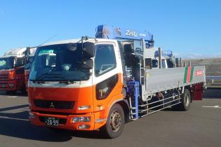 トラック運転手／7tユニック車