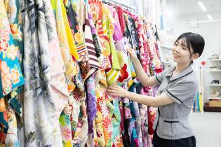 店内での接客対応業務