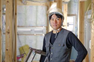 建築現場の作業スタッフ