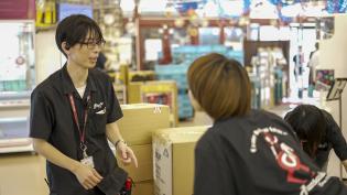 「地域を豊かにする」をモットーに創業30年の万SAI堂！