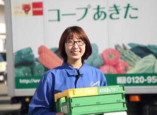食品や日用品の配達員