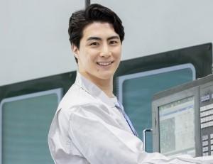 工場内作業スタッフ（部品の目視検査又は組立作業）