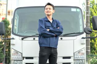 中型トラック配送ドライバー/2～4t