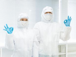 半導体材料の洗浄目視