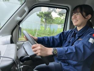 異動や転勤が無く、同じ営業所で長く働いている職員がほとんどです。