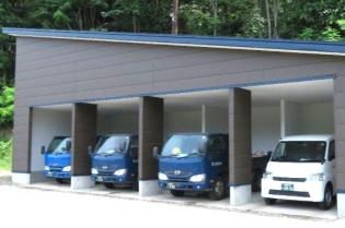 運転手兼作業員