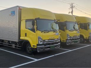 コンビニ配送中型ドライバー