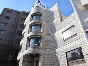 残業は月10時間以下でライフワークバランスも充実！