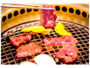 焼肉レストランのキッチンスタッフ