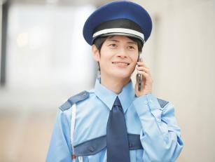 夜勤施設警備スタッフ
