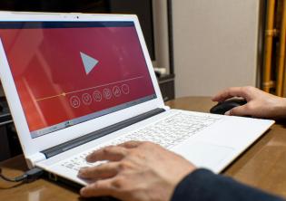 パチンコホール販促の動画クリエイター・動画制作者