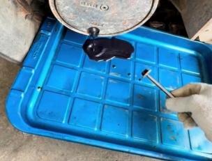 建設機械・車両整備スタッフ