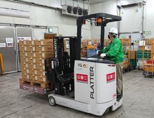 資格取得支援制度でフォークリフト免許取得可能！