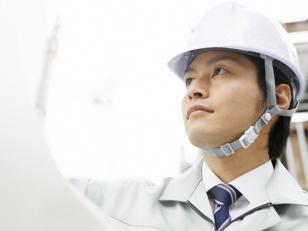 建設現場の現場管理者