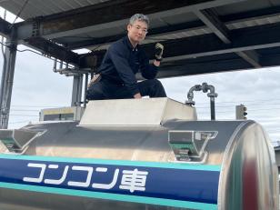 これがあなたの相棒です！ 3t～1tクラスの様々な車両があります！ 経験、免許に合わせて車両を選定します。