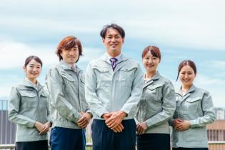 購入品の受入れ・検収・在庫管理スタッフ