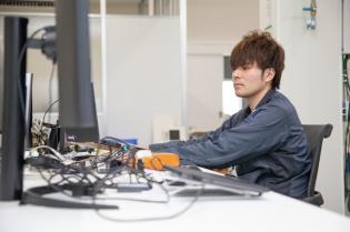 FA機器の電気設計／CAD経験必須